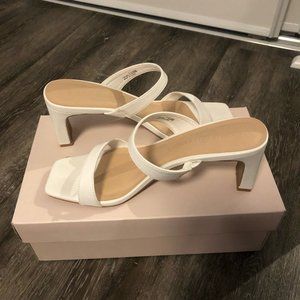 Chinese Laundry Yanti Heels / Sandals